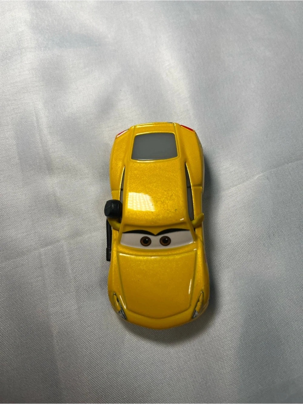 Disney Pixar Cars Trainer Cruz Ramirez w/ Headset 2021 1:55 Diecast Toy